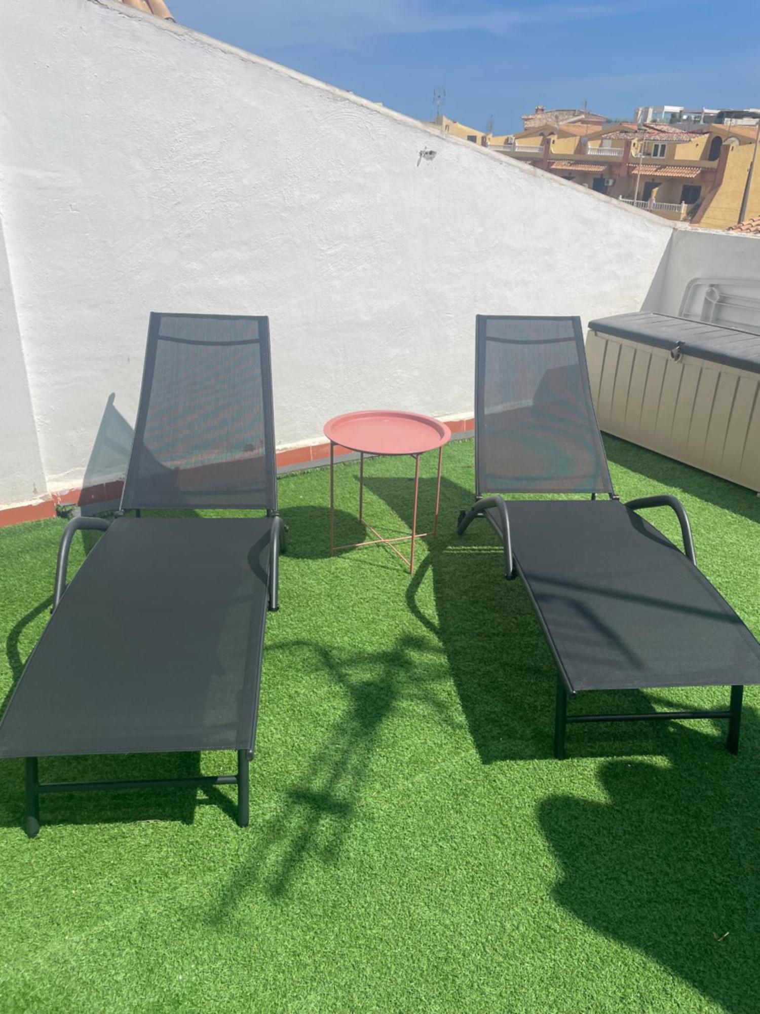Przytulny Apartament 100M Od Plazy Torrevieja Exteriör bild