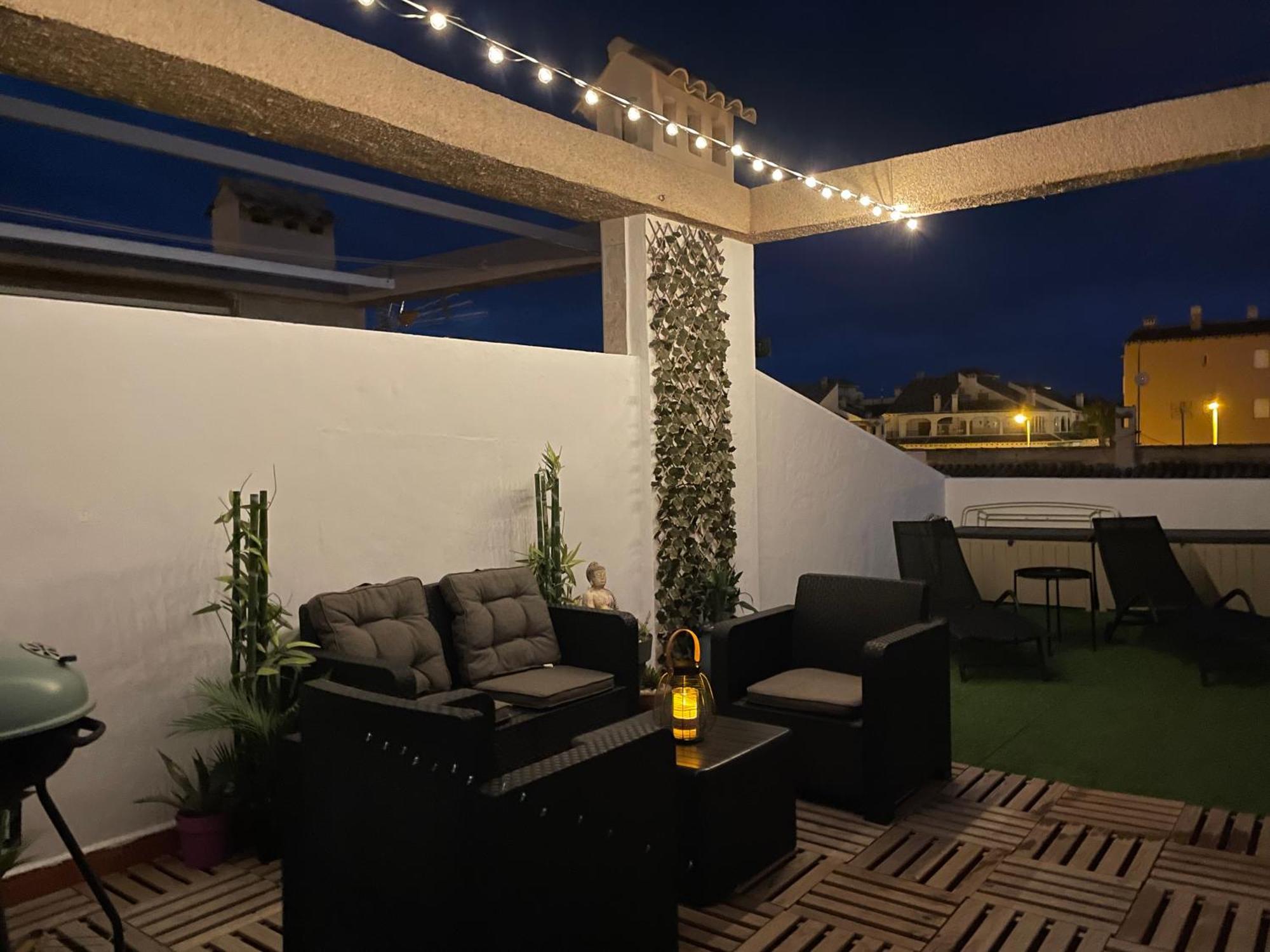 Przytulny Apartament 100M Od Plazy Torrevieja Exteriör bild